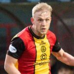 Full-back Milne joins Hearts from Partick Thistle
